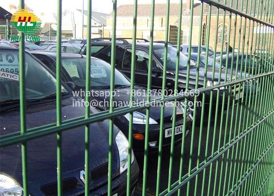 Horizontal Wire 868 Mesh Fence Powder Plating For Garden Separate Fencing