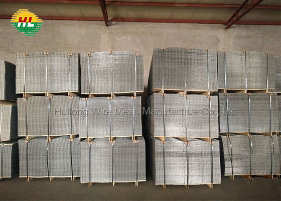 Electro Galvanized Welded Wire Mesh Panels , Iron 4x4 wire fence panels