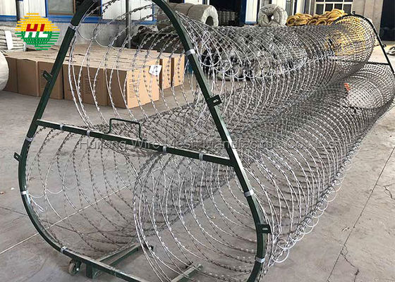 730mm Triple Strand Concertina Wire Heavy Galvanized For Barrier High Security