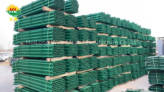Home Outdoor Decorative Galvanised Welded Wire Mesh Panels Green Color For Garden Fence