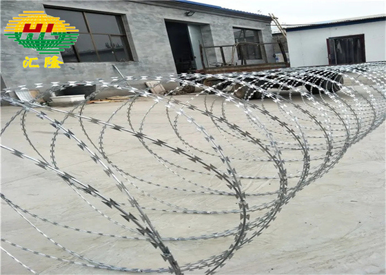 ASTM-standaard 2.8mm warm gedompeld gegalvaniseerd Concertina Razor Wire BTO-16 1000mm Diameter