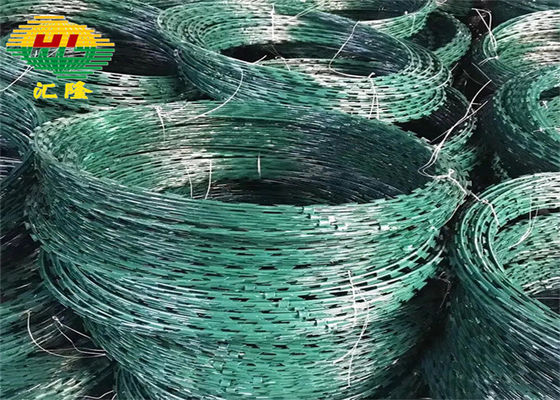 Anticorrosion Groen Pvc Met een laag bedekt Concertinaprikkeldraad 1400-1500MPA
