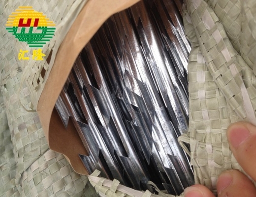 Gegalvaniseerde Concertina Razor Barbed Wire Razor Blade Barbed Wire