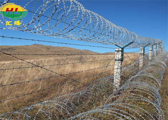 Warm gedompelde gegalvaniseerde BTO-18 Conertina Razor Wire voor grensbeveiliging