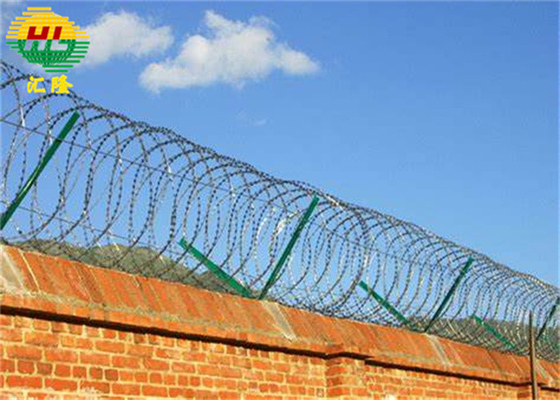 Gegalvaniseerde BTO-16 Conertina Razor Wire voor kritieke infrastructuur